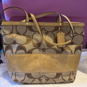 Authentic coach purse